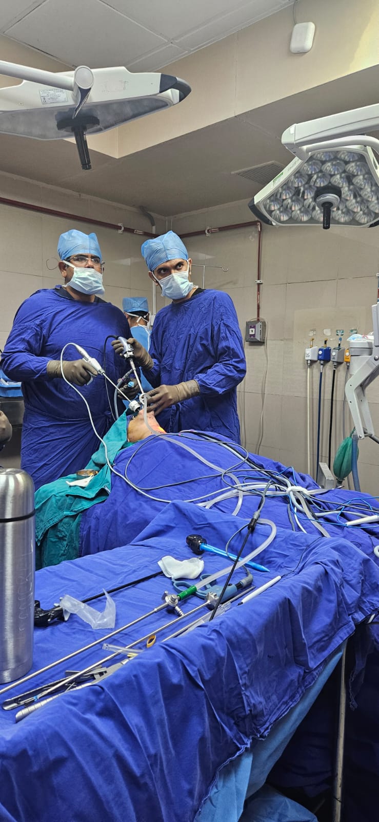 Dr. Sandeep Dachuri with the surgical team during an endoscopic ENT procedure